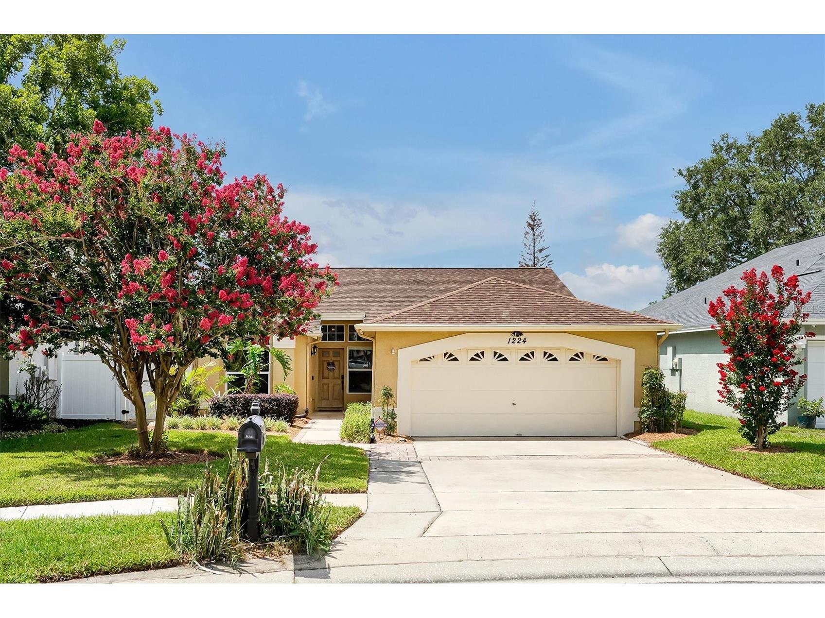 1224 Lake Blue Circle Apopka FL 32703 - LAKE BLUE O6420587 image2