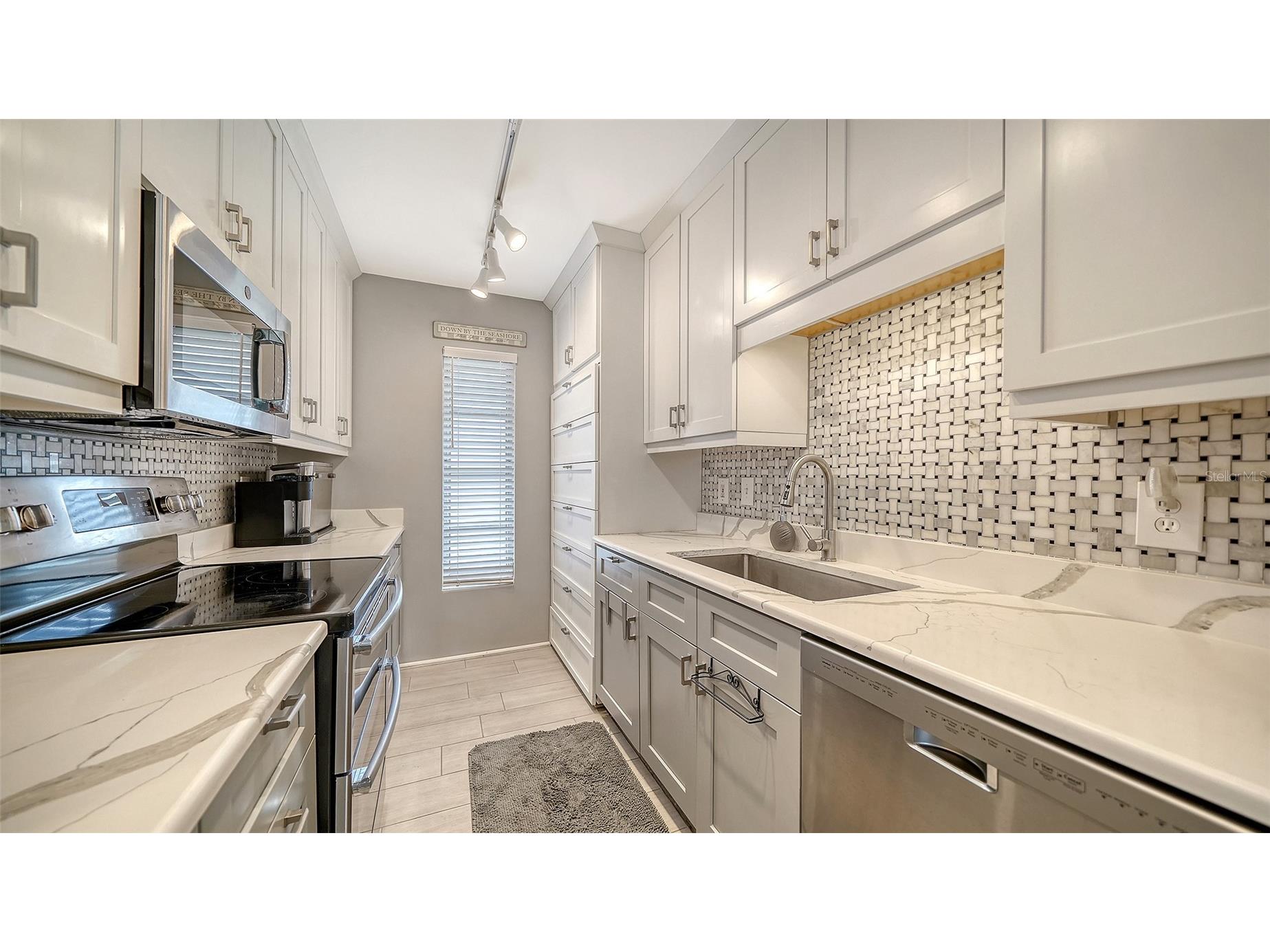 1224 Moonmist Circle #S-3 Sarasota FL 34242 A4690713 image12