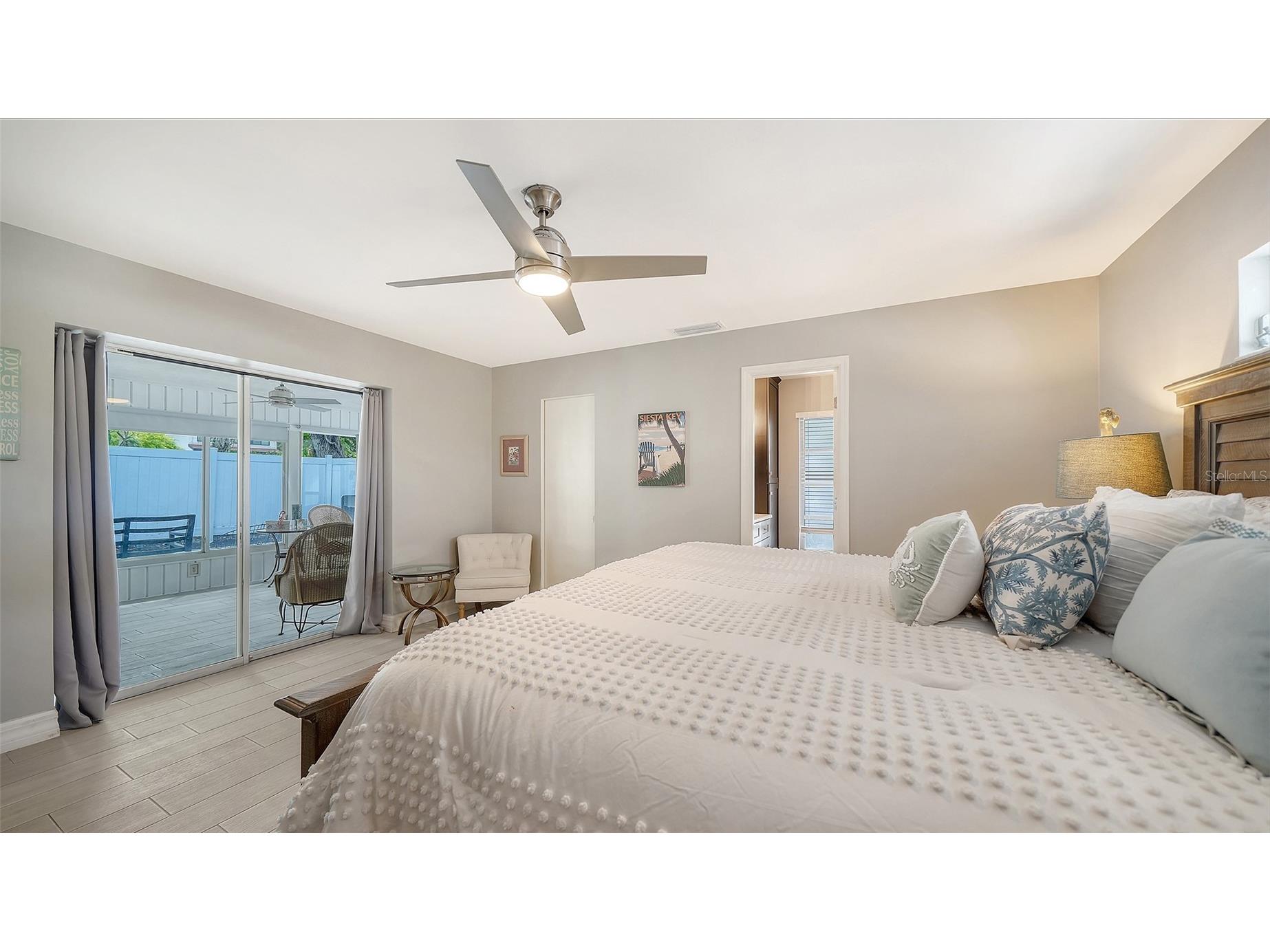 1224 Moonmist Circle #S-3 Sarasota FL 34242 A4690713 image15