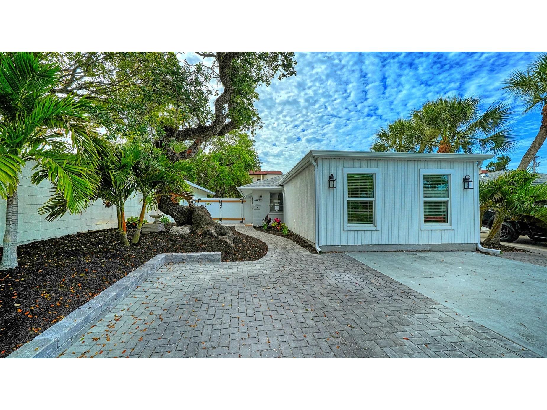 1224 Moonmist Circle #S-3 Sarasota FL 34242 A4690713 image2
