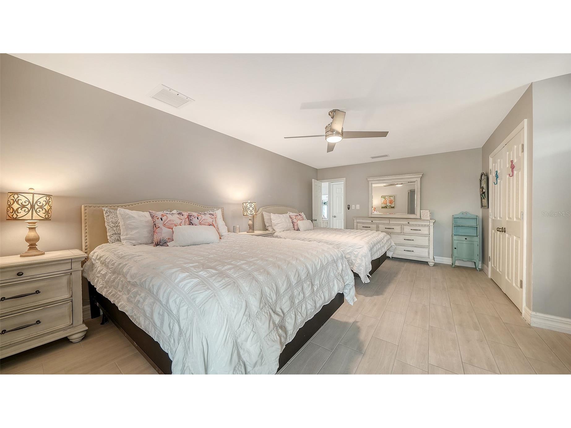 1224 Moonmist Circle #S-3 Sarasota FL 34242 A4690713 image25