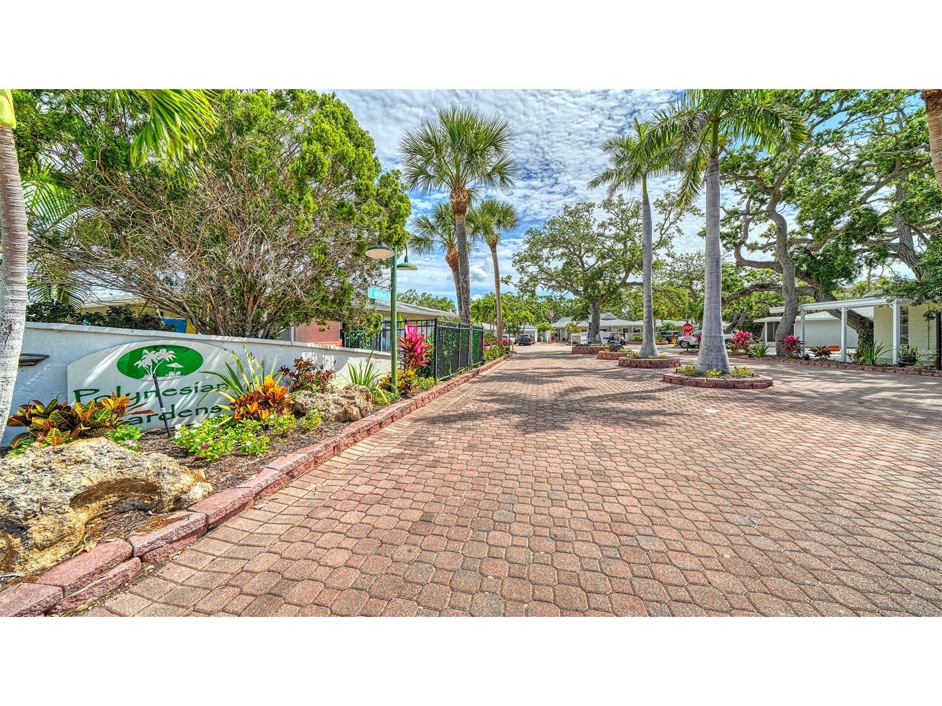 1224 Moonmist Circle #S-3 Sarasota FL 34242 A4690713 image33