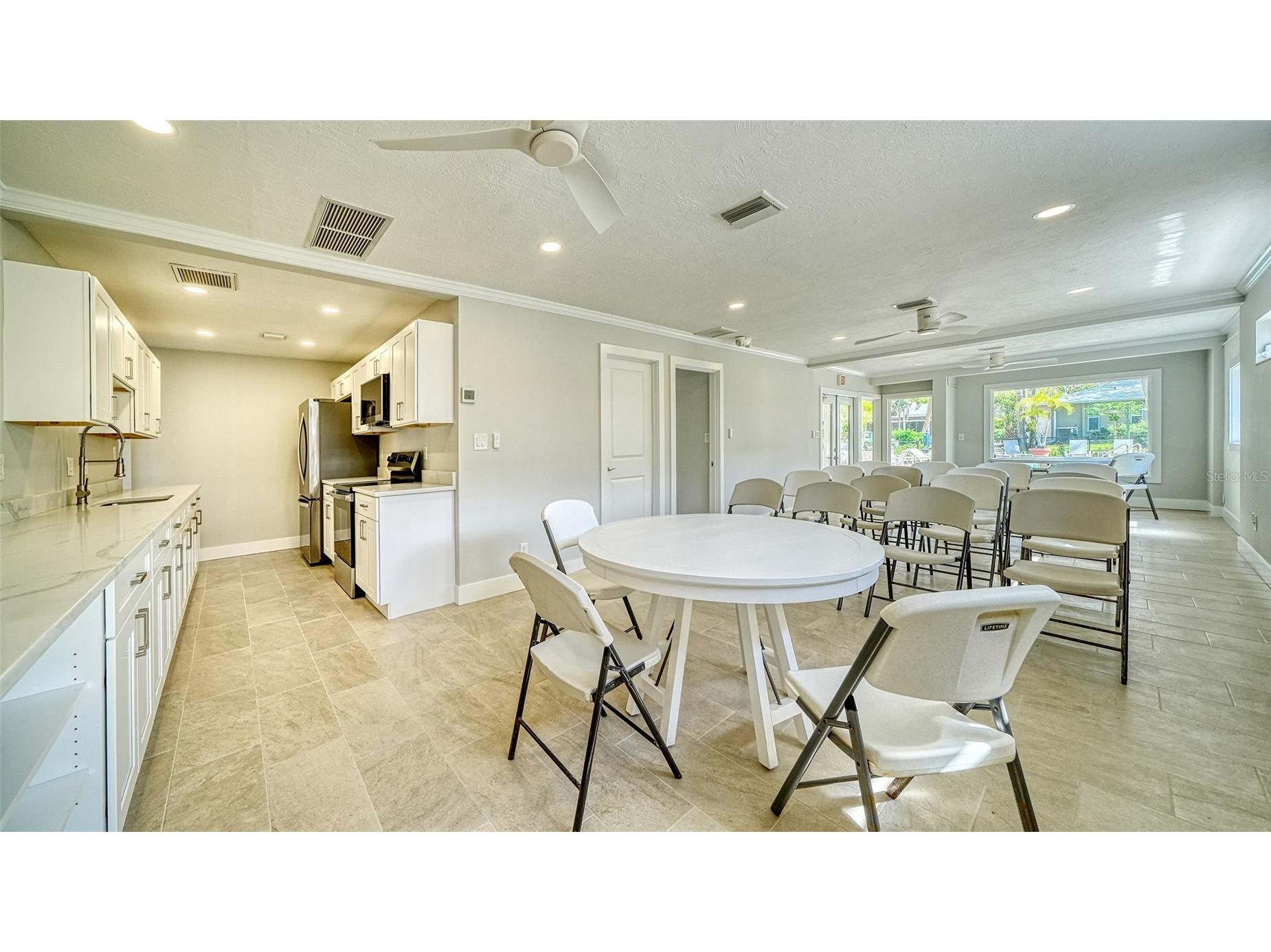 1224 Moonmist Circle #S-3 Sarasota FL 34242 A4690713 image41