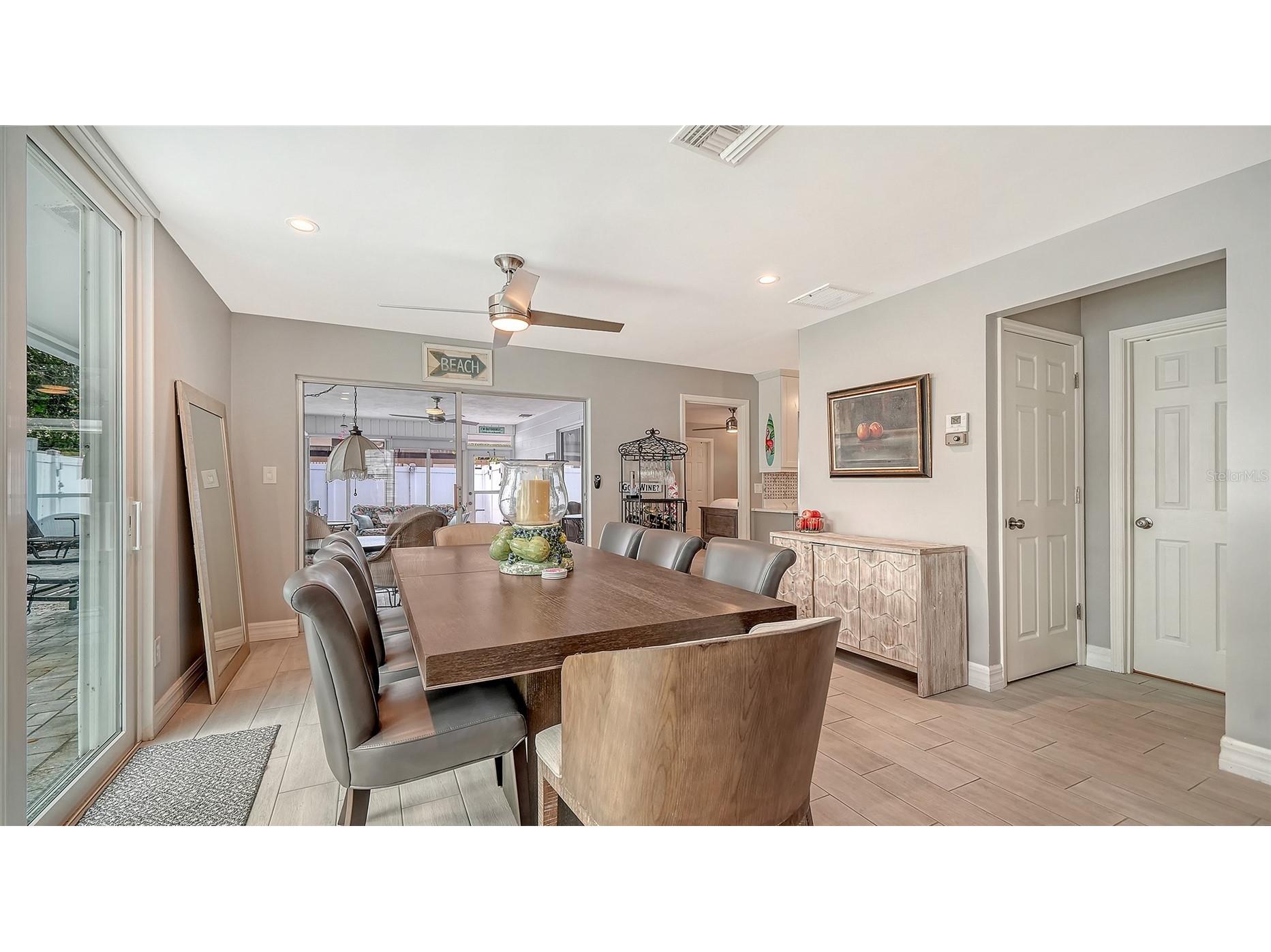 1224 Moonmist Circle #S-3 Sarasota FL 34242 A4690713 image8