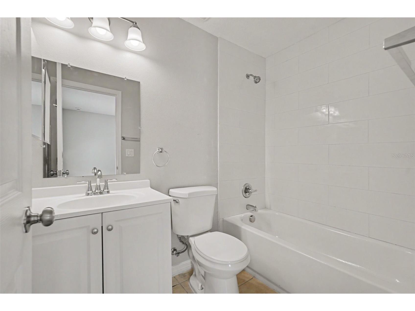 1224 Oak Valley Drive Seffner FL 33584 O6419867 image12