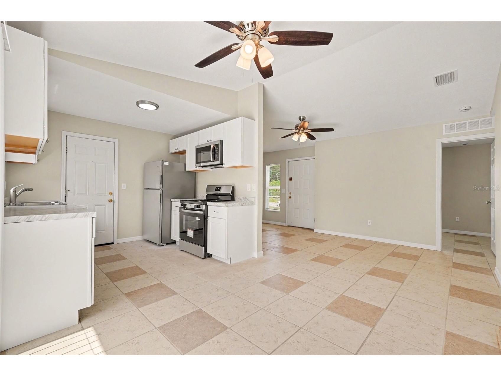 1224 Oak Valley Drive Seffner FL 33584 O6419867 image3