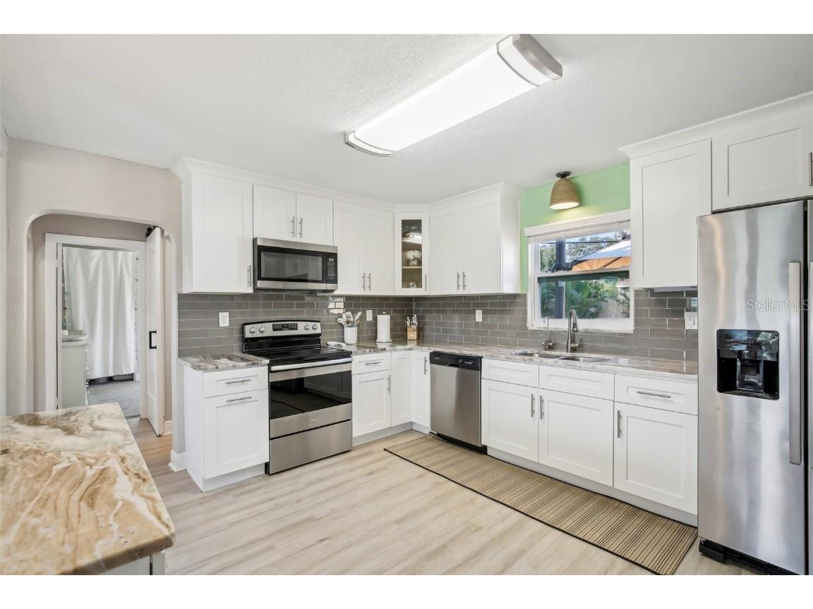 1224 Palm Street Clearwater FL 33755 TB8441998 image10