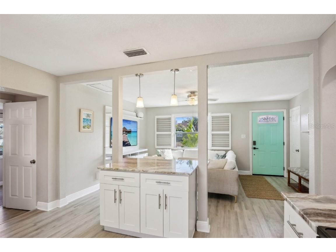 1224 Palm Street Clearwater FL 33755 TB8441998 image13