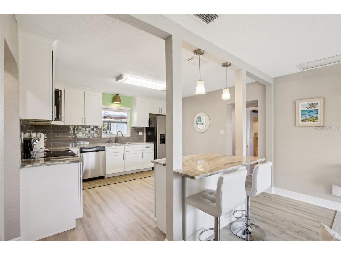 1224 Palm Street Clearwater FL 33755 TB8441998 image6