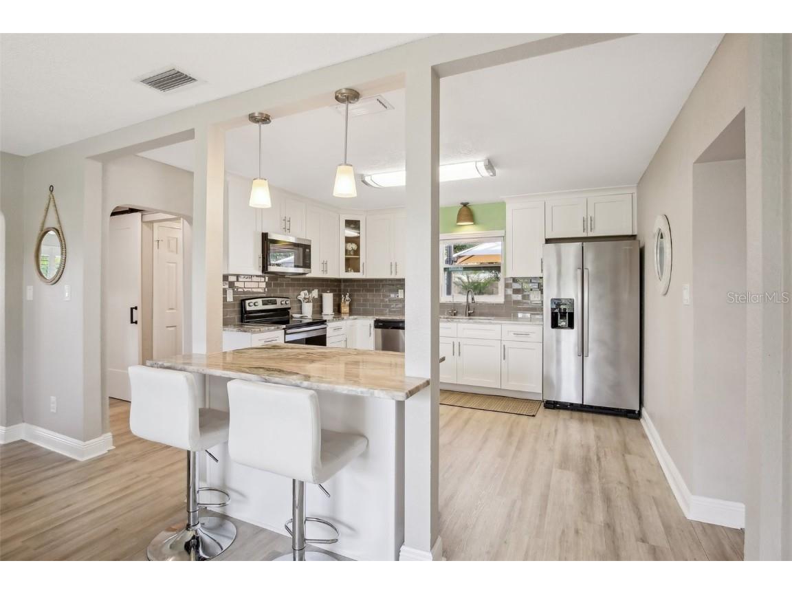 1224 Palm Street Clearwater FL 33755 TB8441998 image7