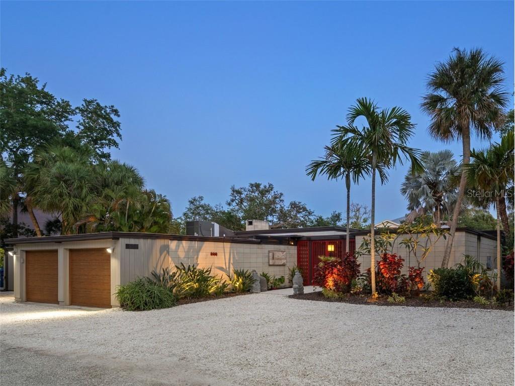 1224 Port Lane Sarasota FL 34242 - LITTLE SARASOTA BAY A4608447 image1