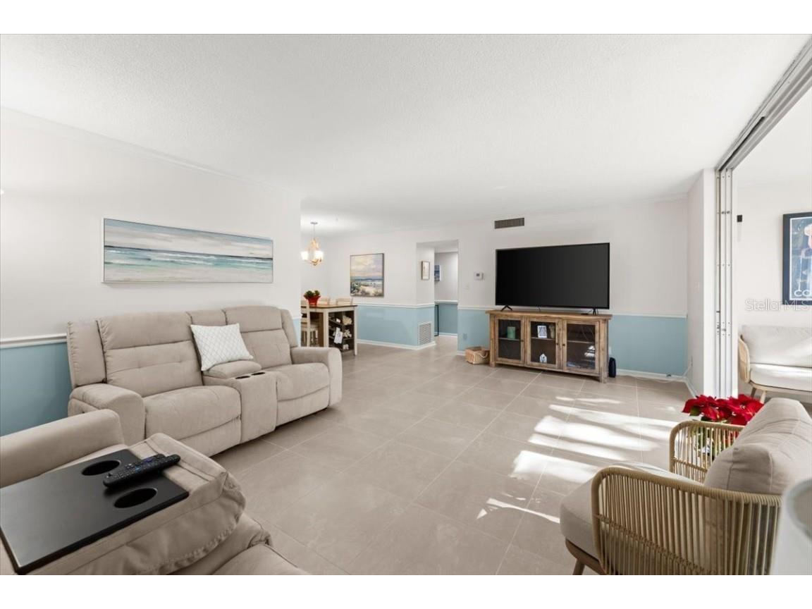 1224 S Peninsula Drive #104 Daytona Beach FL 32118 V4944196 image8