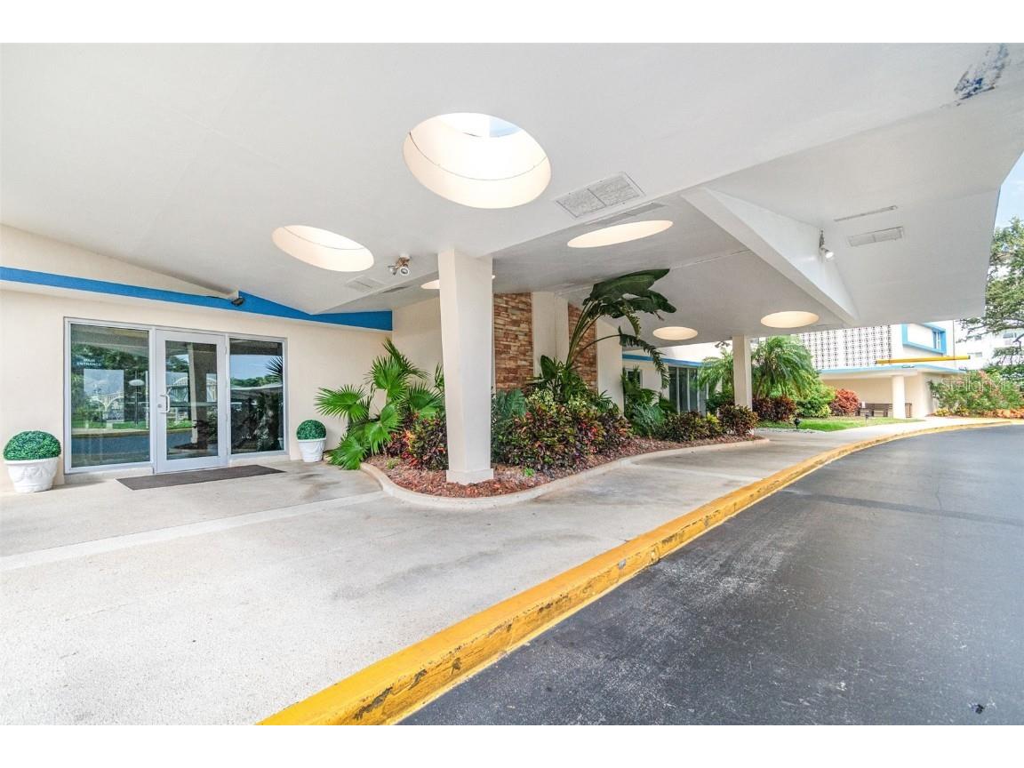 1224 S Peninsula Drive #511 Daytona Beach FL 32118 O6347418 image2