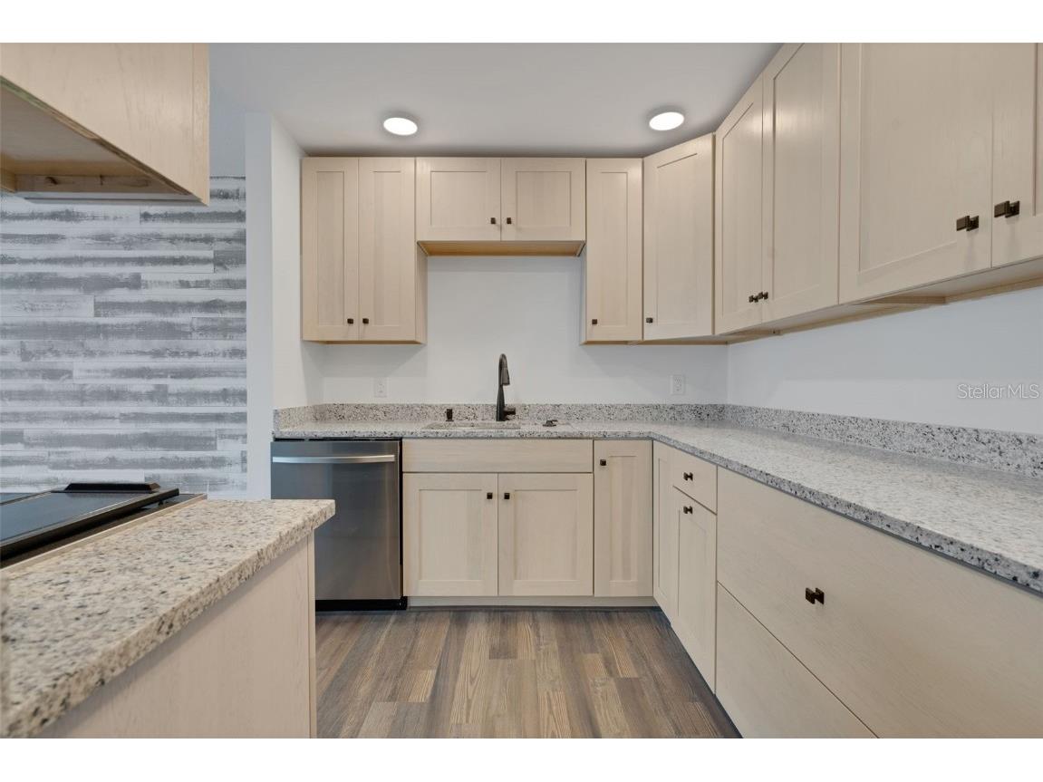 1224 S Peninsula Drive #621 Daytona Beach FL 32118 V4946266 image11