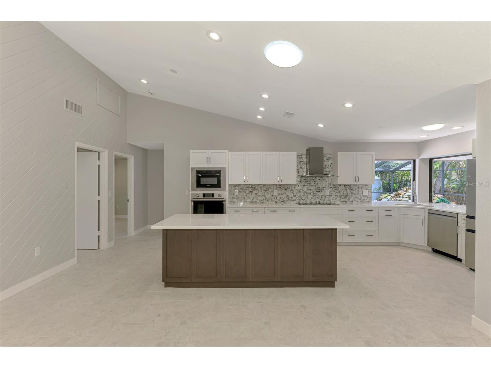 1224 S View Drive Sarasota FL 34242 A4681211 image13