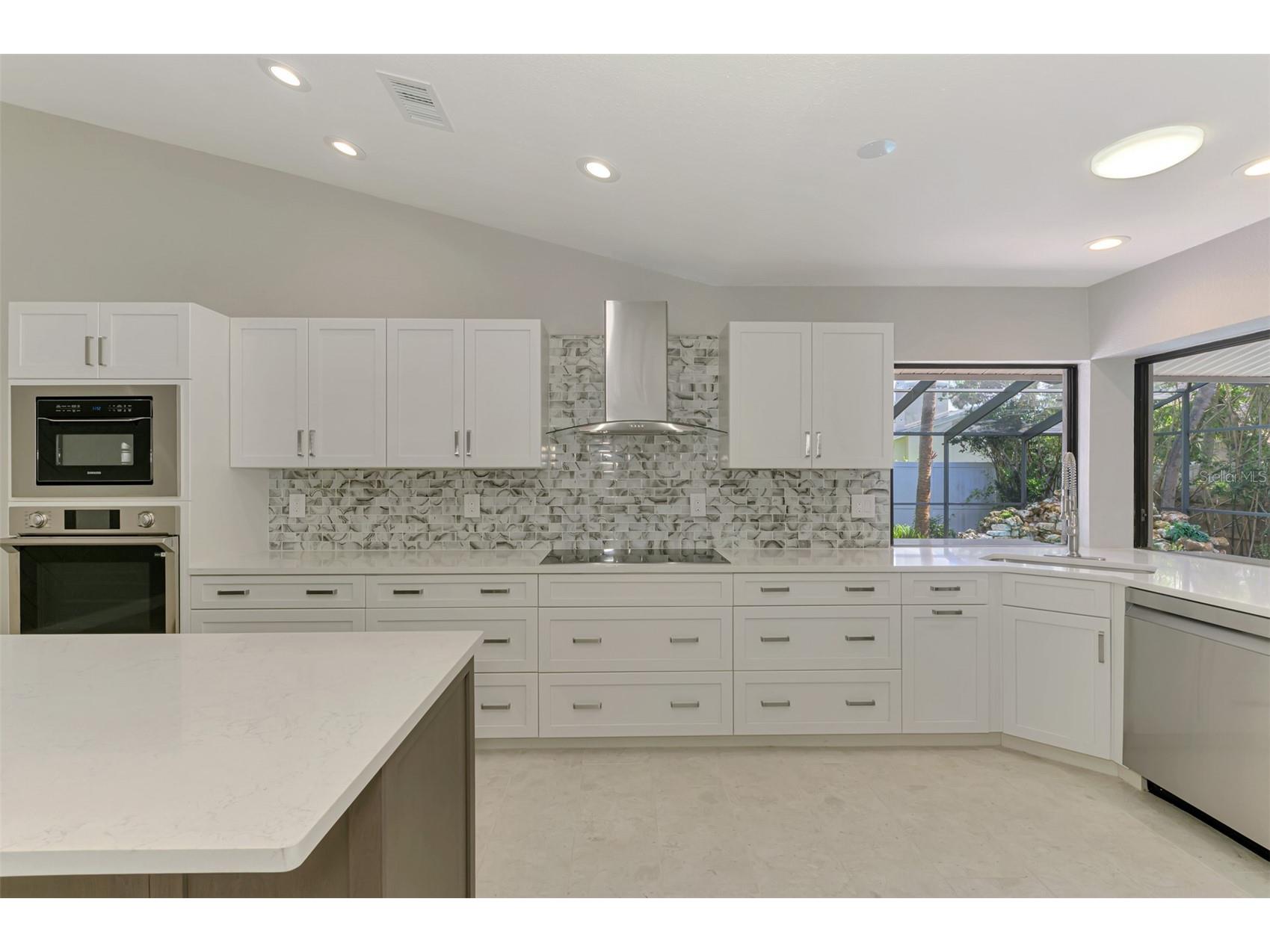 1224 S View Drive Sarasota FL 34242 A4681211 image16