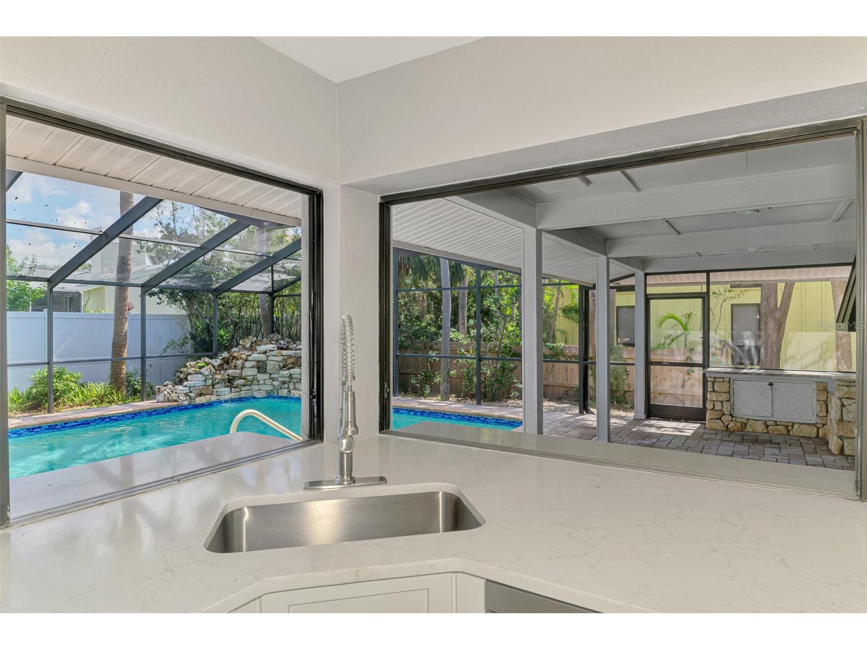 1224 S View Drive Sarasota FL 34242 A4681211 image18