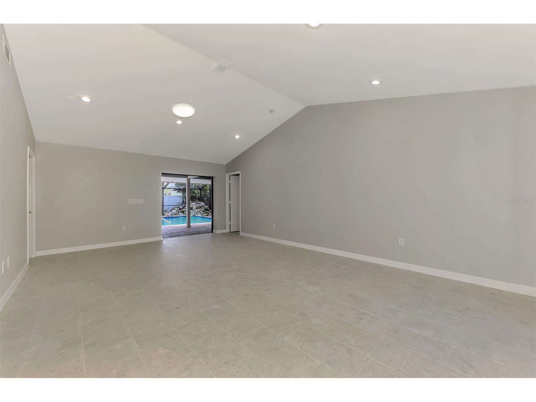 1224 S View Drive Sarasota FL 34242 A4681211 image7