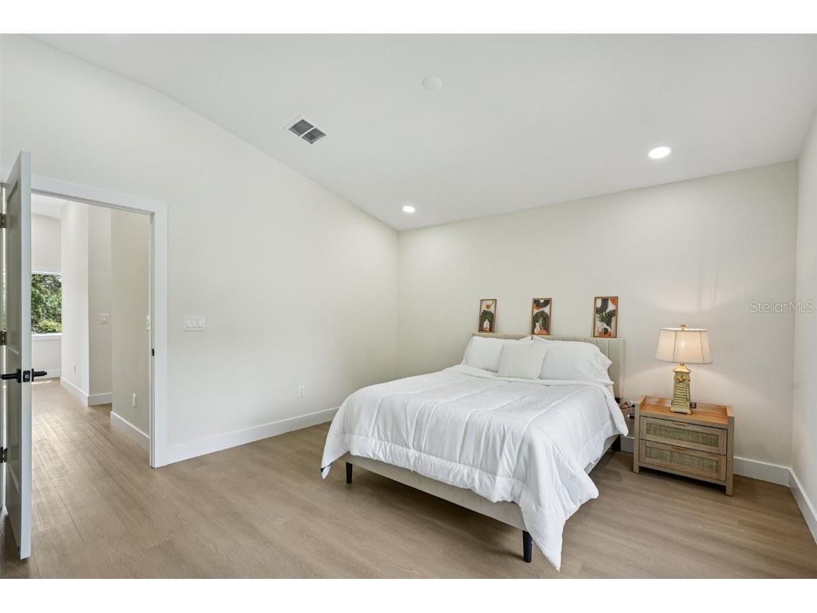 12240 Land Street Largo FL 33773 TB8397356 image22