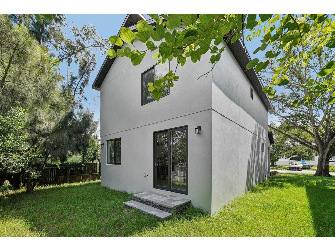 12240 Land Street Largo FL 33773 TB8397356 image30