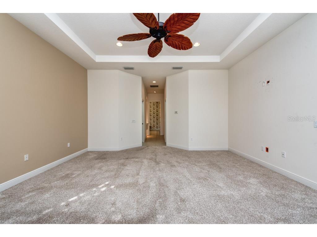 12240 Thornhill Court Lakewood Ranch FL 34202 TB8438401 image20