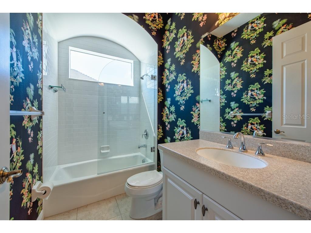 12240 Thornhill Court Lakewood Ranch FL 34202 TB8438401 image28