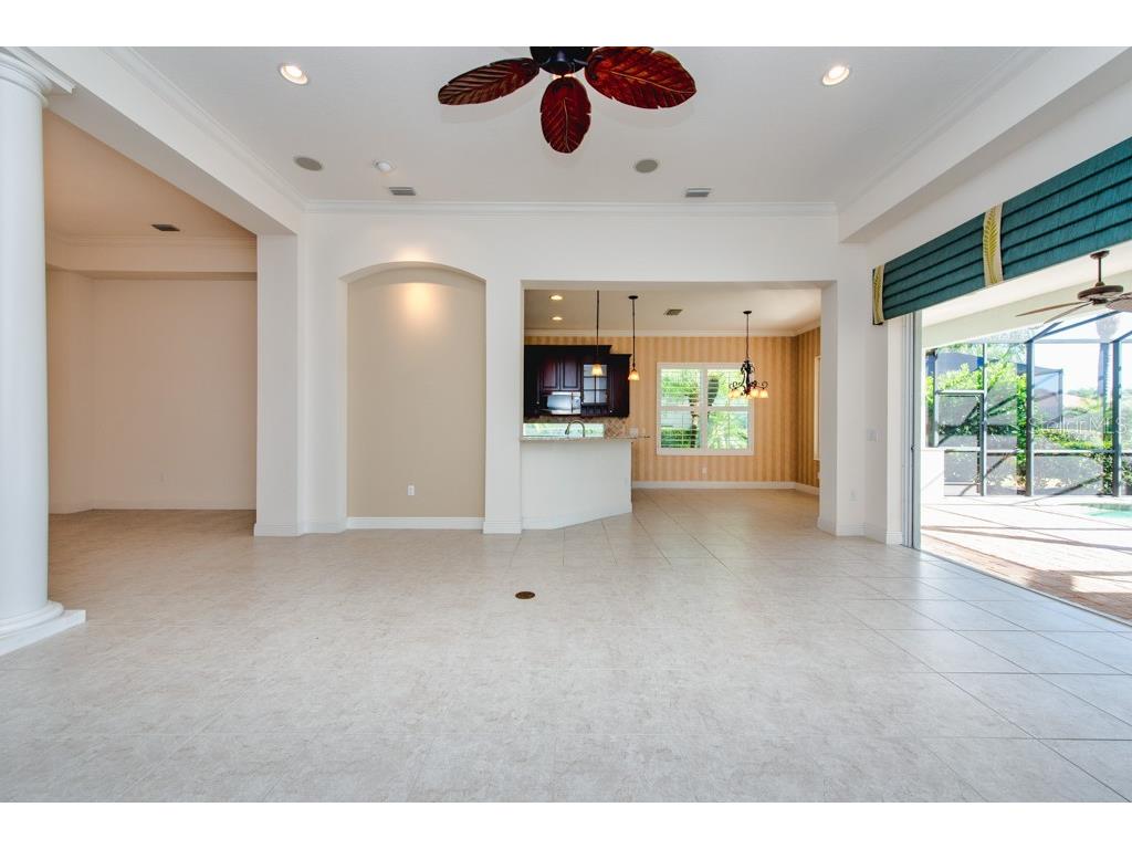 12240 Thornhill Court Lakewood Ranch FL 34202 TB8438401 image5