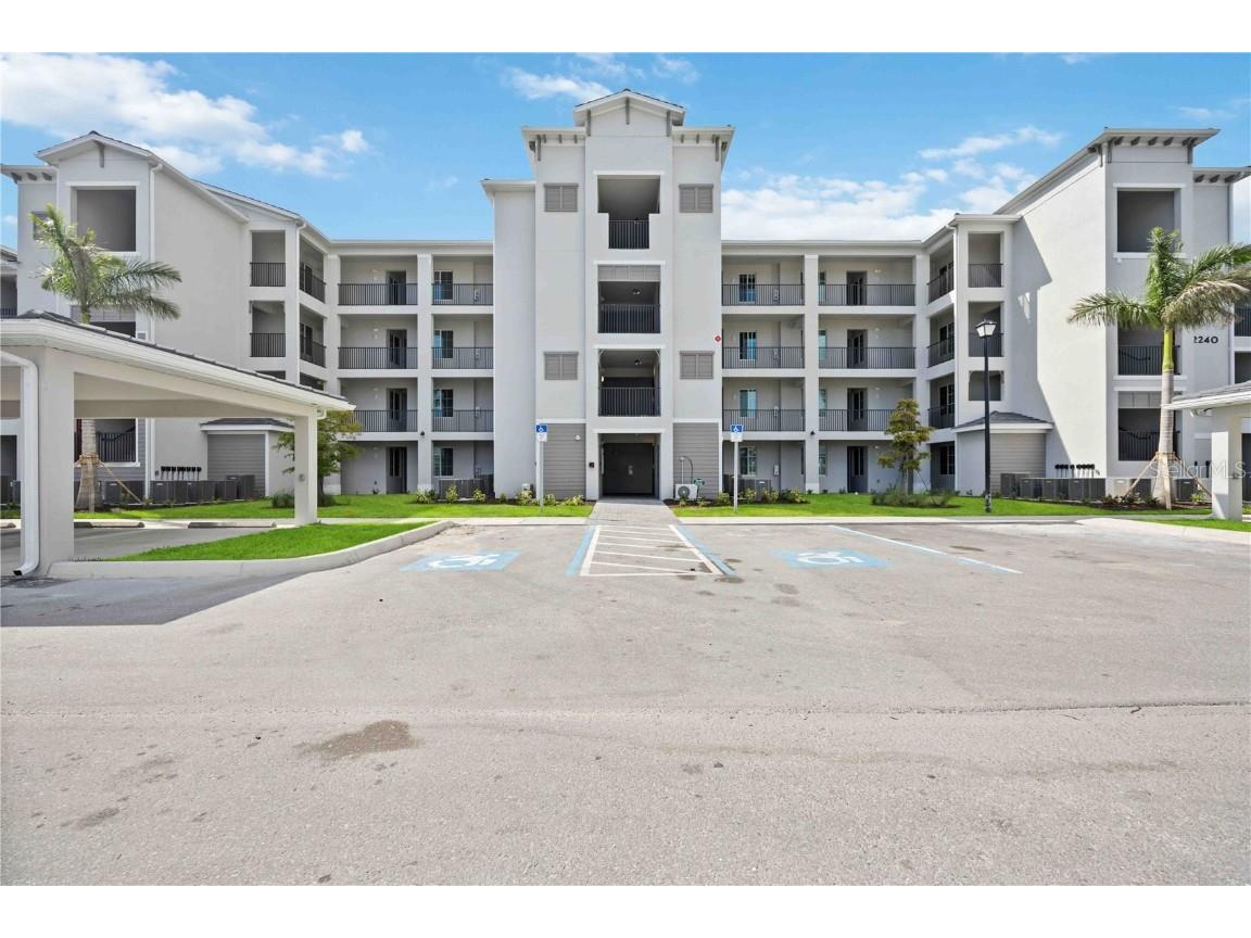 12240 Wellen Golf Street #203 Venice FL 34293 N6134124 image1