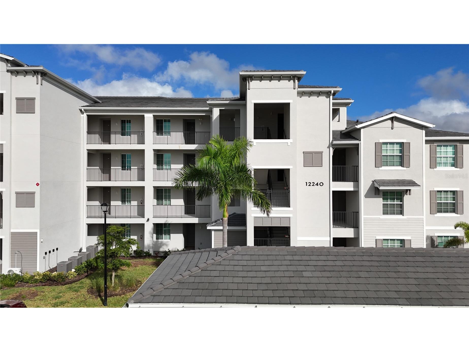 12240 Wellen Golf Street #204 Venice FL 34293 C7516118 image1