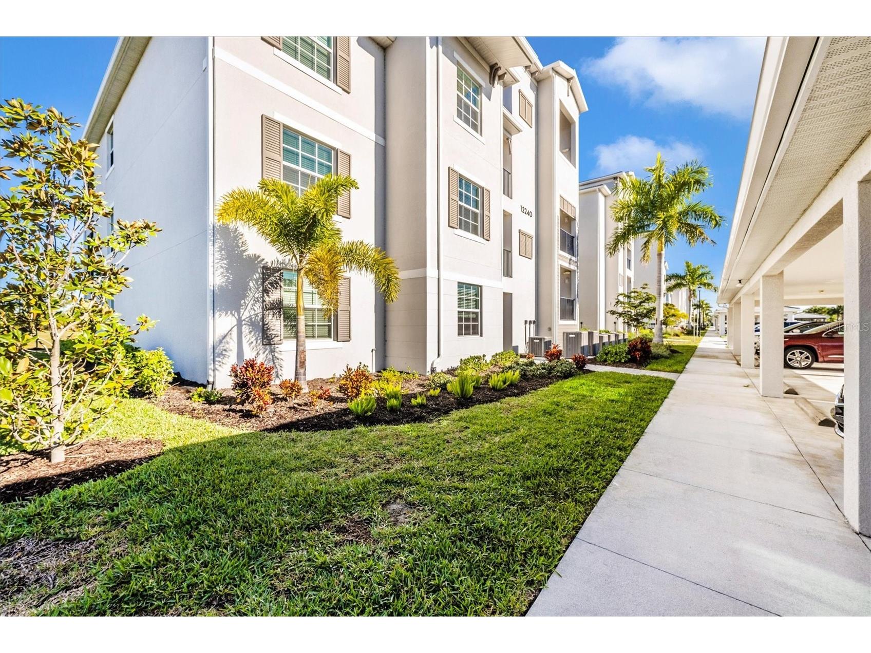 12240 Wellen Golf Street #204 Venice FL 34293 N6142773 image1