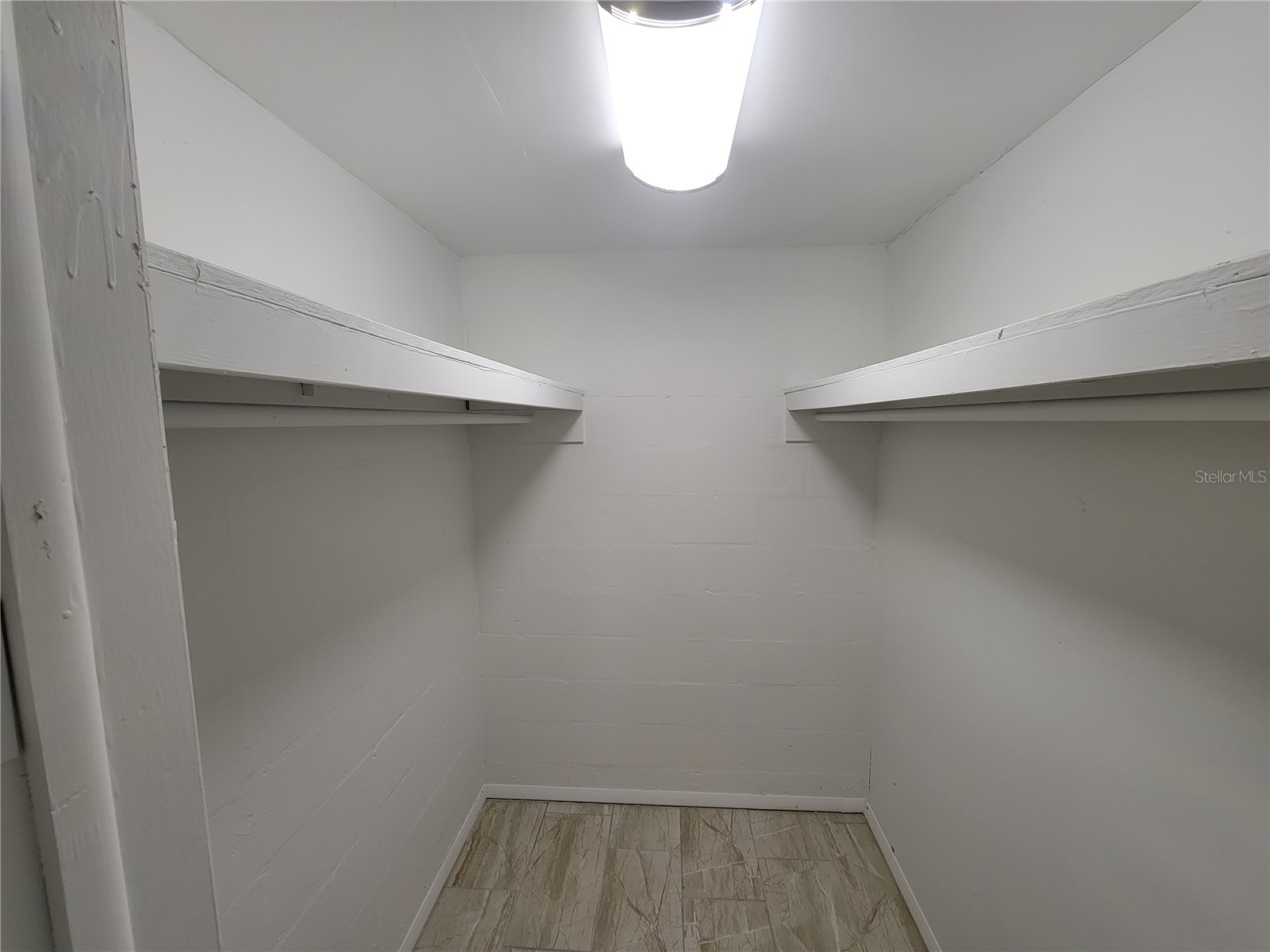 1225 1/2 Bermuda Street Clearwater FL 33755 TB8486260 image2