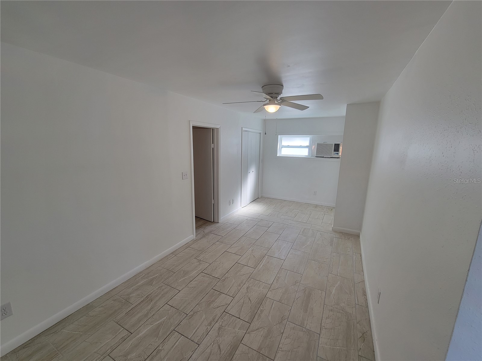1225 1/2 Bermuda Street Clearwater FL 33755 TB8486260 image7