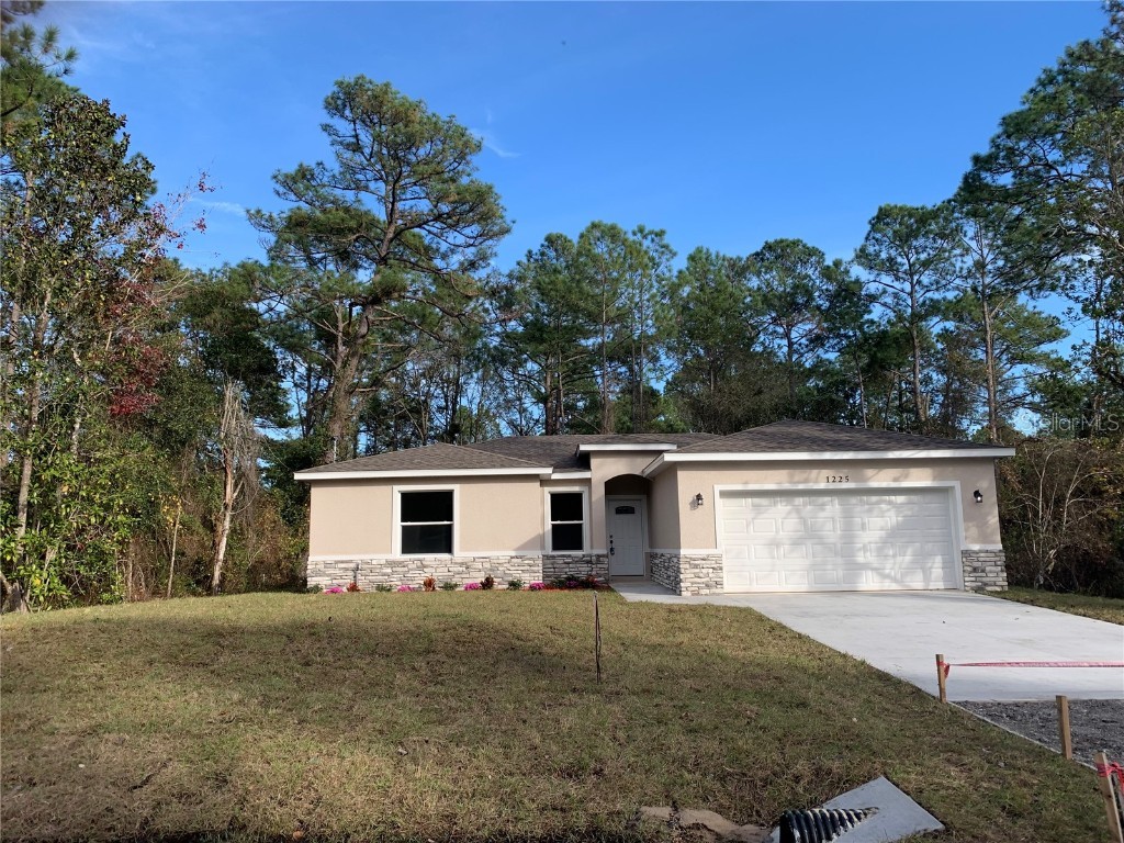 1225 10th Ave Deland FL 32724 V4934683 image1