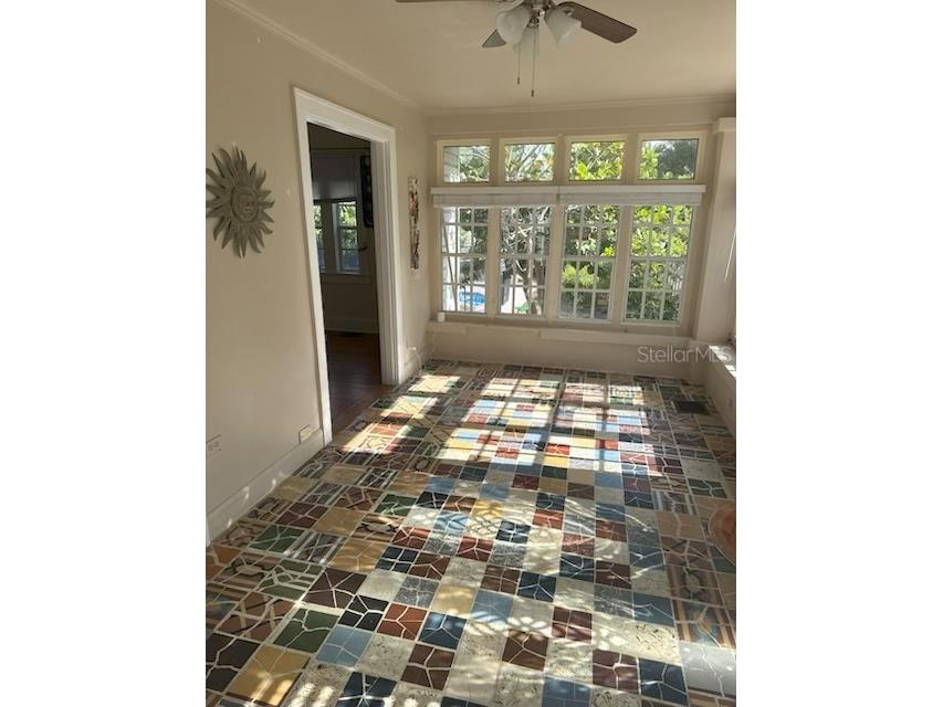 1225 1225 1/2 11th Street N Saint Petersburg FL 33705 TB8502551 image2