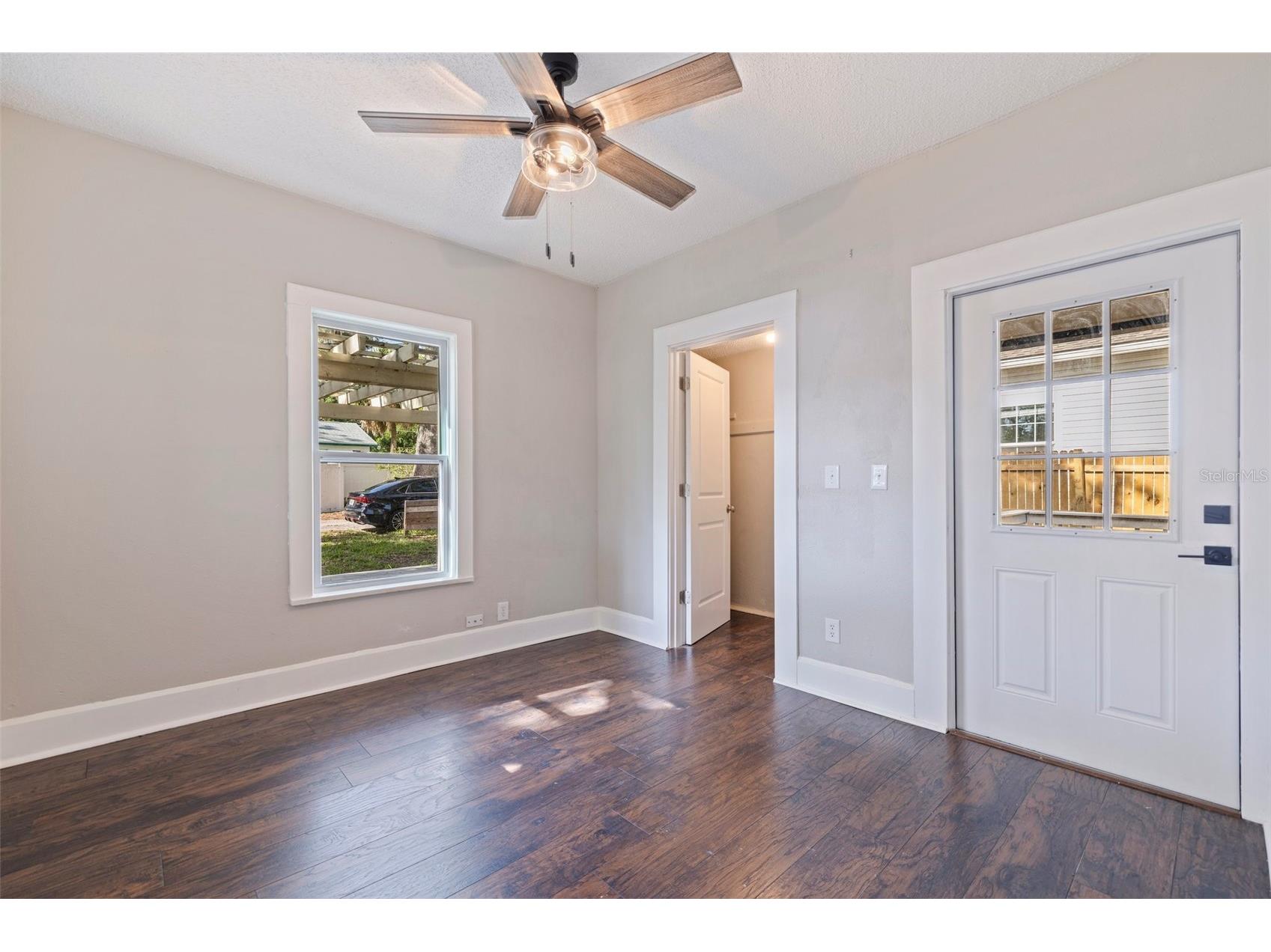 1225 22nd Avenue S Saint Petersburg FL 33705 TB8396997 image24