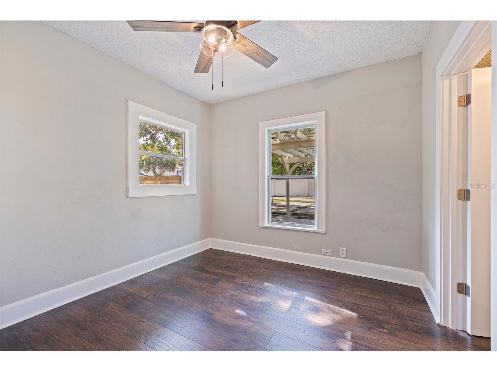 1225 22nd Avenue S Saint Petersburg FL 33705 TB8396997 image26