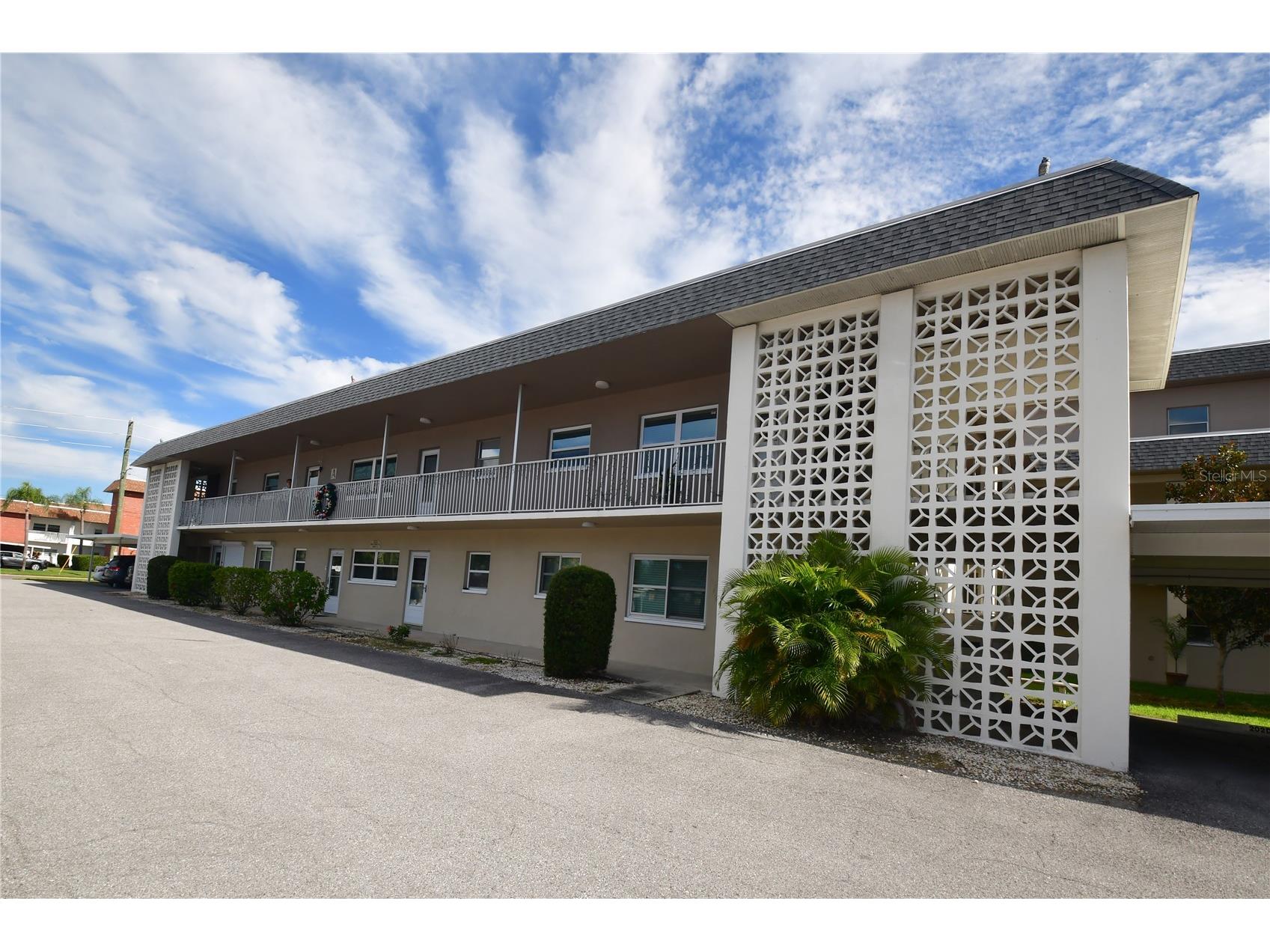 1225 58th Street N #203A Saint Petersburg FL 33710 TB8455323 image1