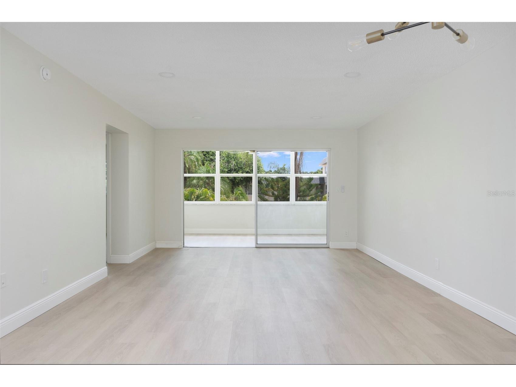 1225 58th Street N #203A Saint Petersburg FL 33710 TB8525960 image6