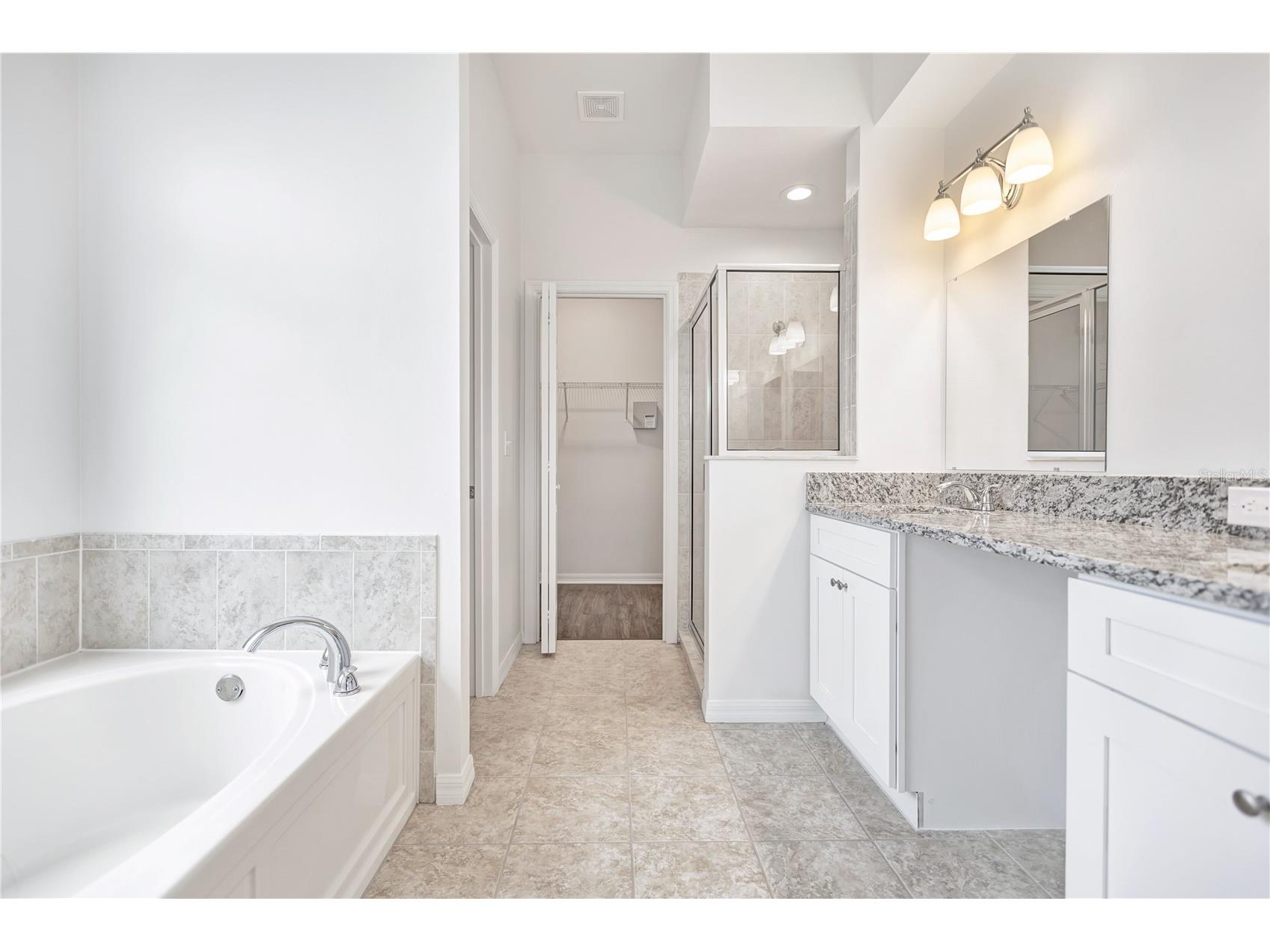 1225 Barclay Wood Drive Ruskin FL 33570 O6425091 image20