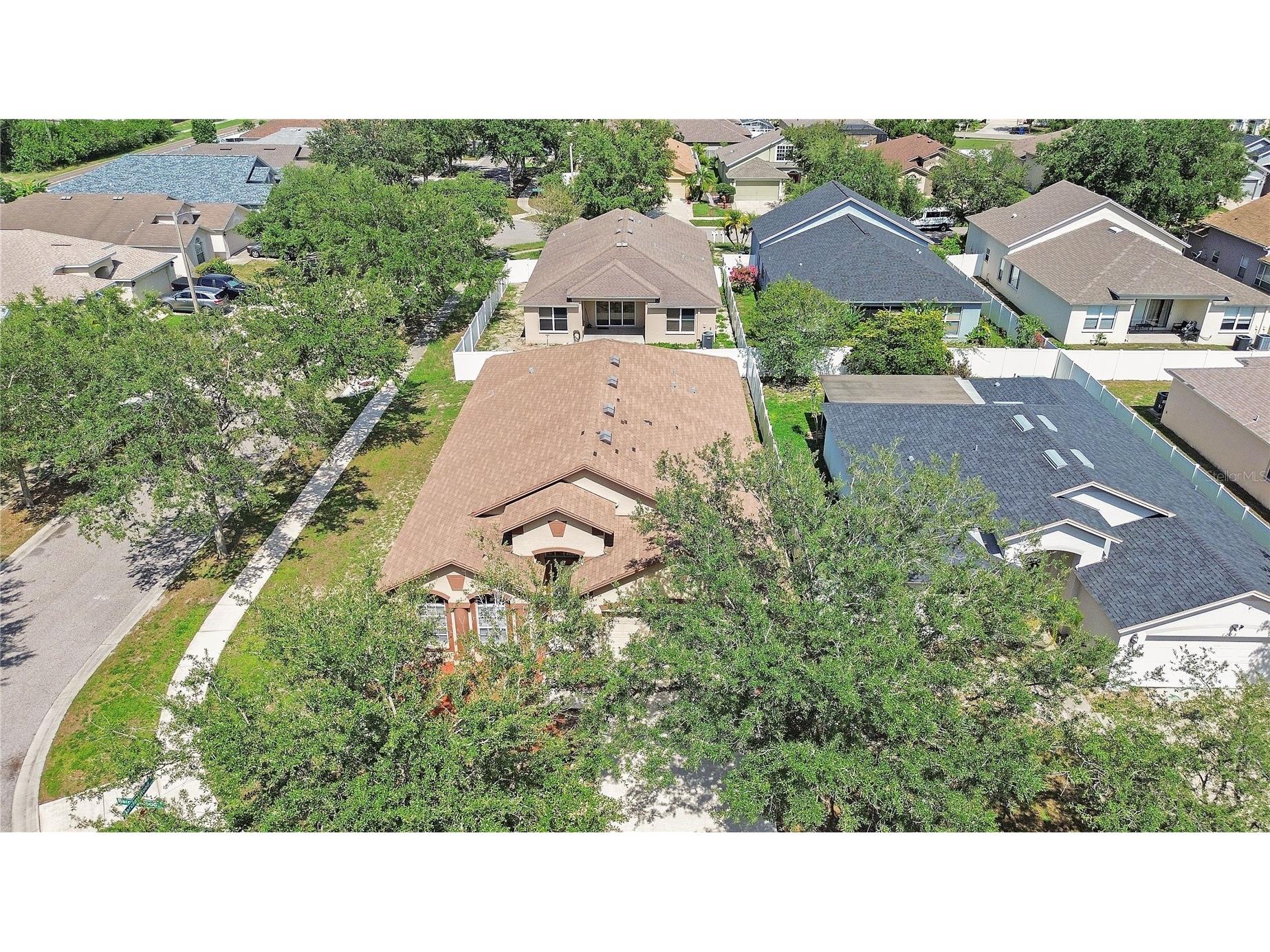 1225 Barclay Wood Drive Ruskin FL 33570 O6425091 image35