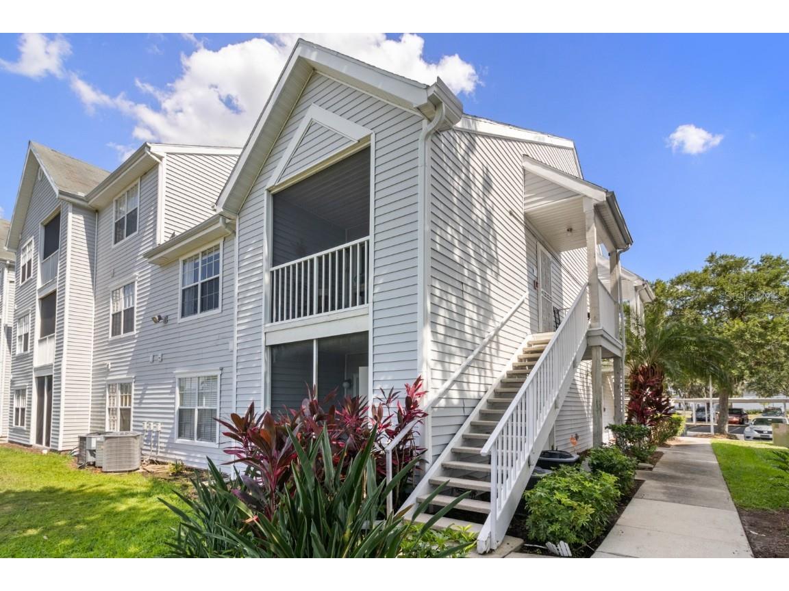 1225 Bermuda Lakes Lane 208, Kissimmee, FL, 34741 MLS S5103948 Edina Realty