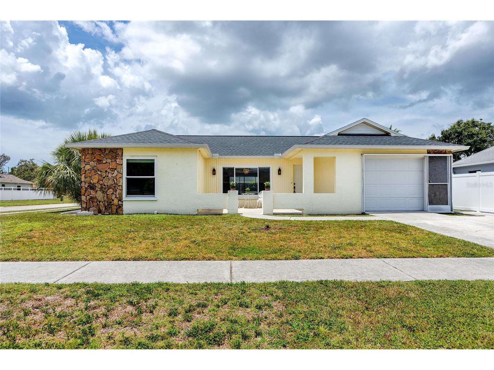 1225 Greenlea Drive Holiday FL 34691 TB8416928 image1