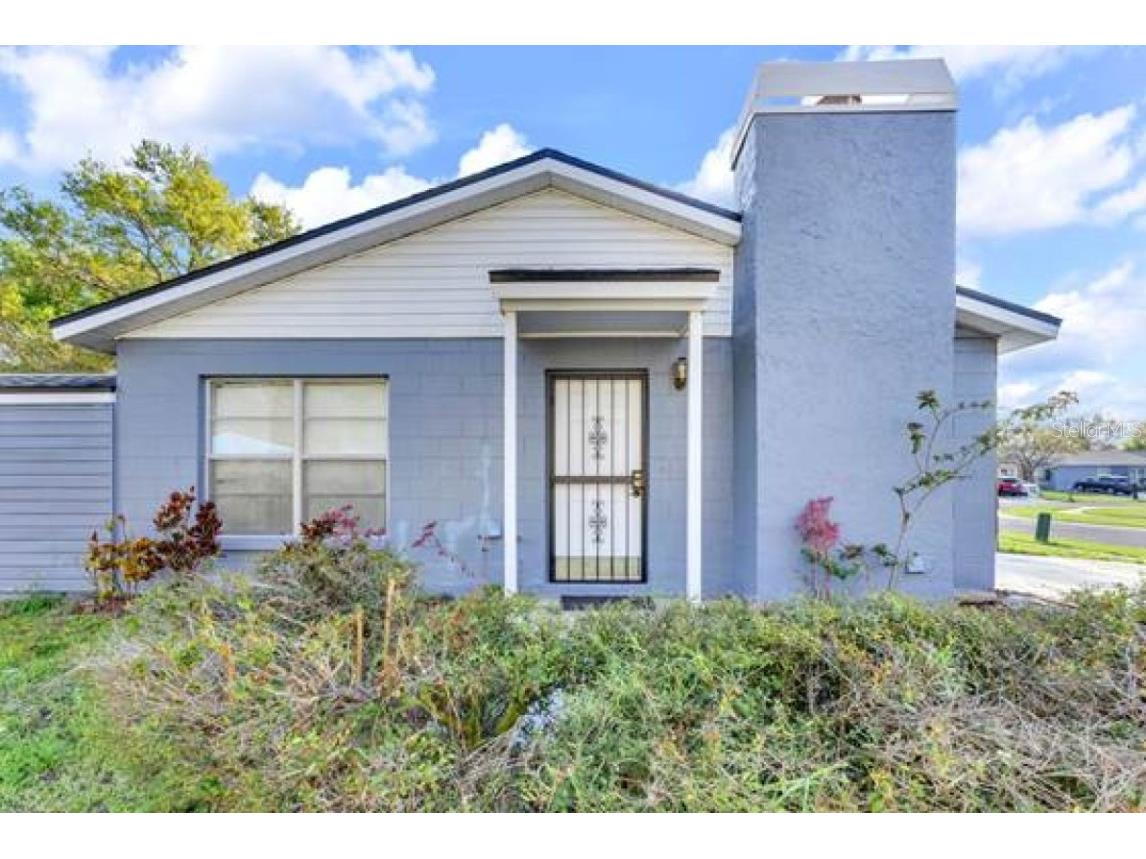 1225 Mohrlake Drive Brandon FL 33511 A4643866 image1