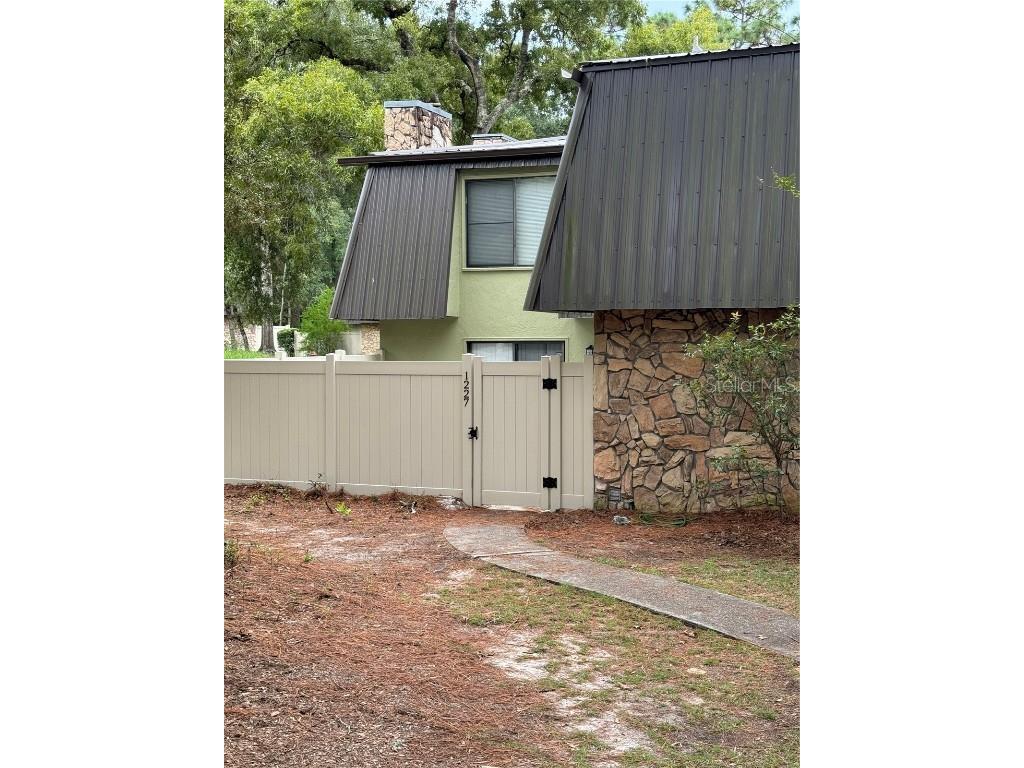 1225 NE 39th Road Ocala FL 34470 OM675084 image1