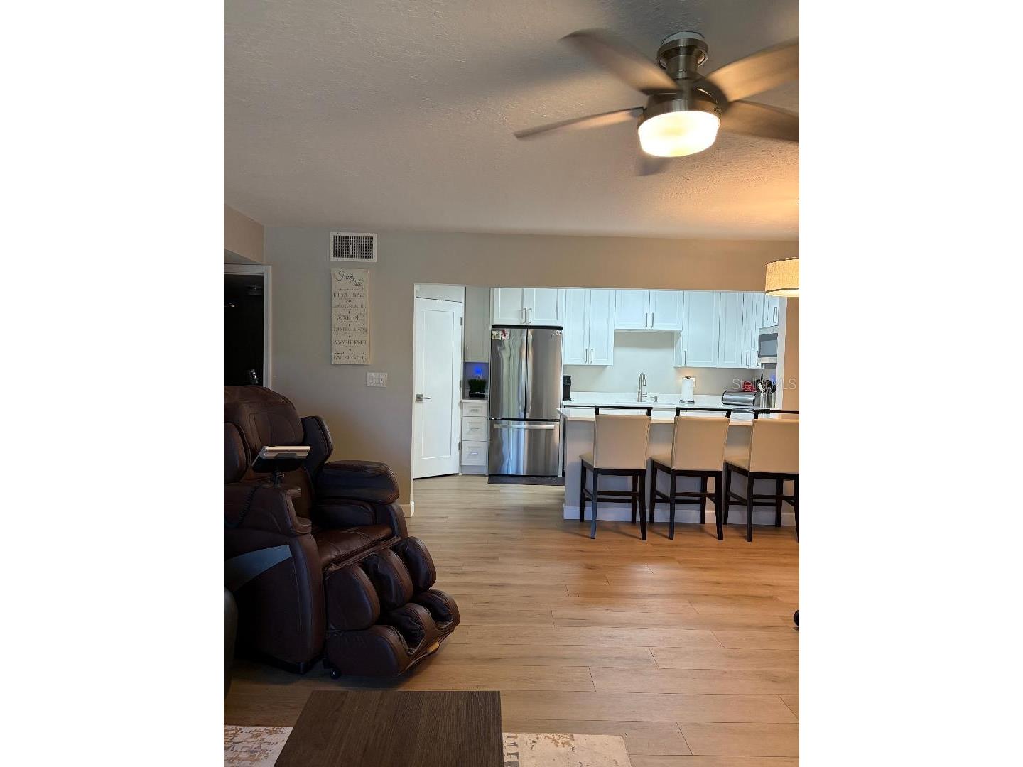 1225 Pine Ridge Circle W #C1 Tarpon Springs FL 34688 TB8498958 image3