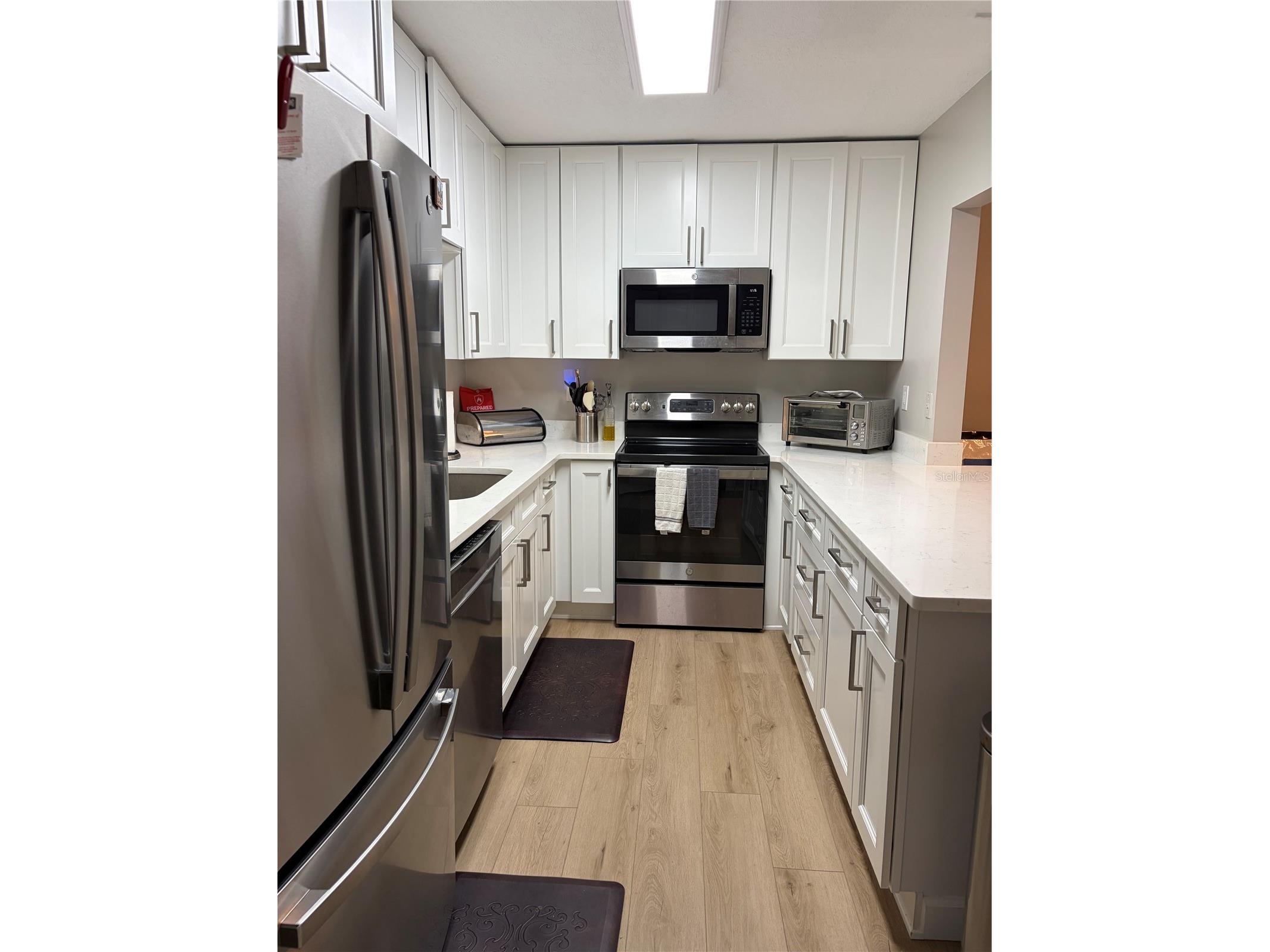 1225 Pine Ridge Circle W #C1 Tarpon Springs FL 34688 TB8498958 image5