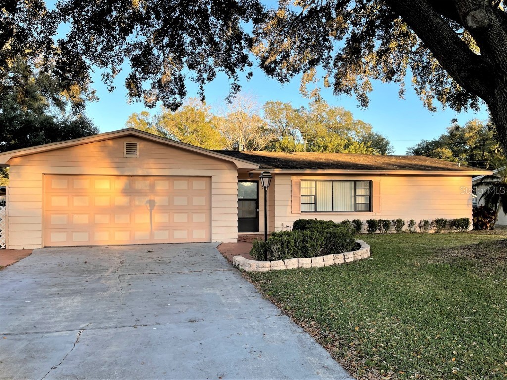 1225 Pleasant Place Lakeland FL 33801 L4938110 image1