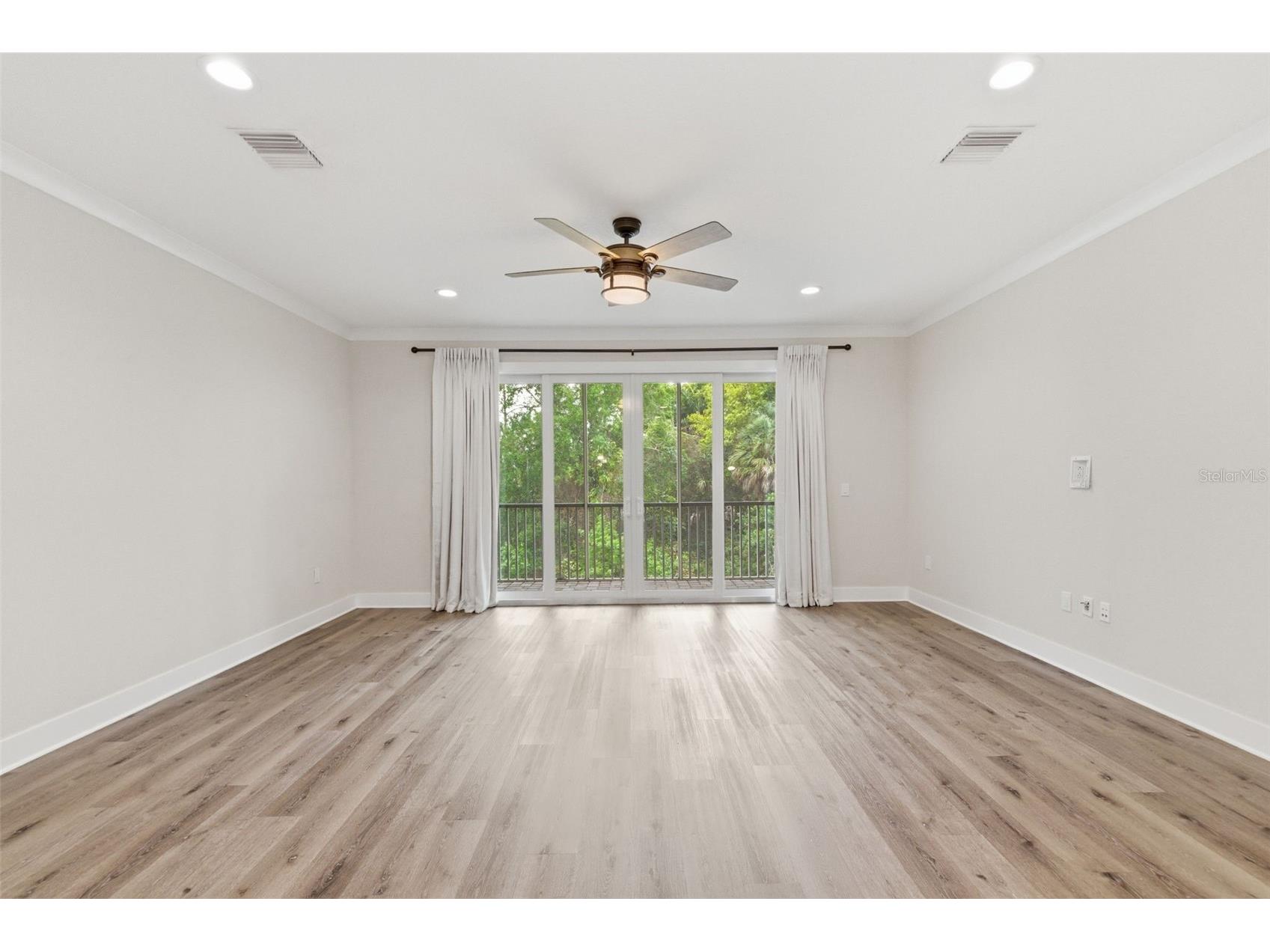 1225 Savona Drive NE Saint Petersburg FL 33702 TB8492787 image13