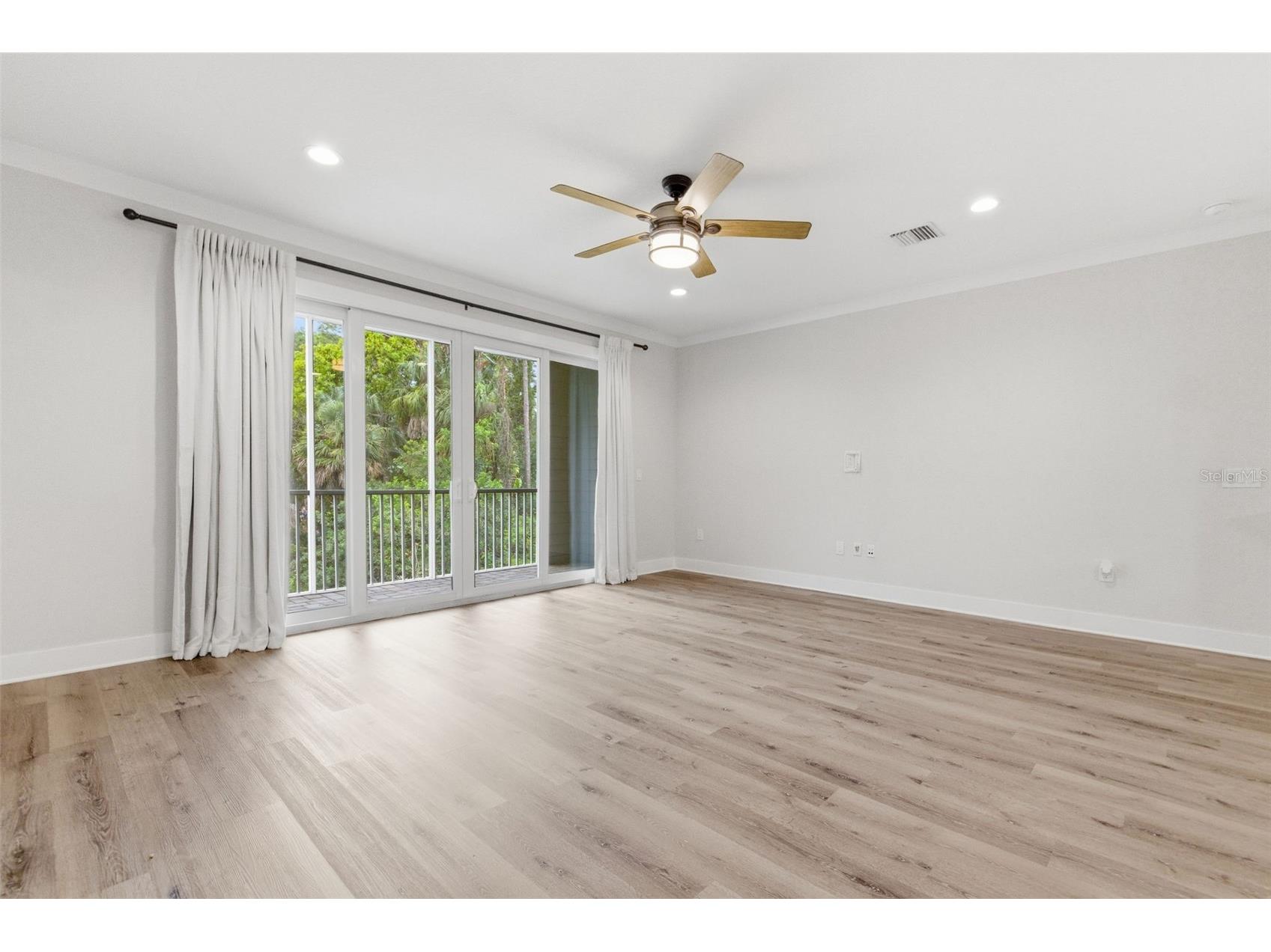 1225 Savona Drive NE Saint Petersburg FL 33702 TB8492787 image14