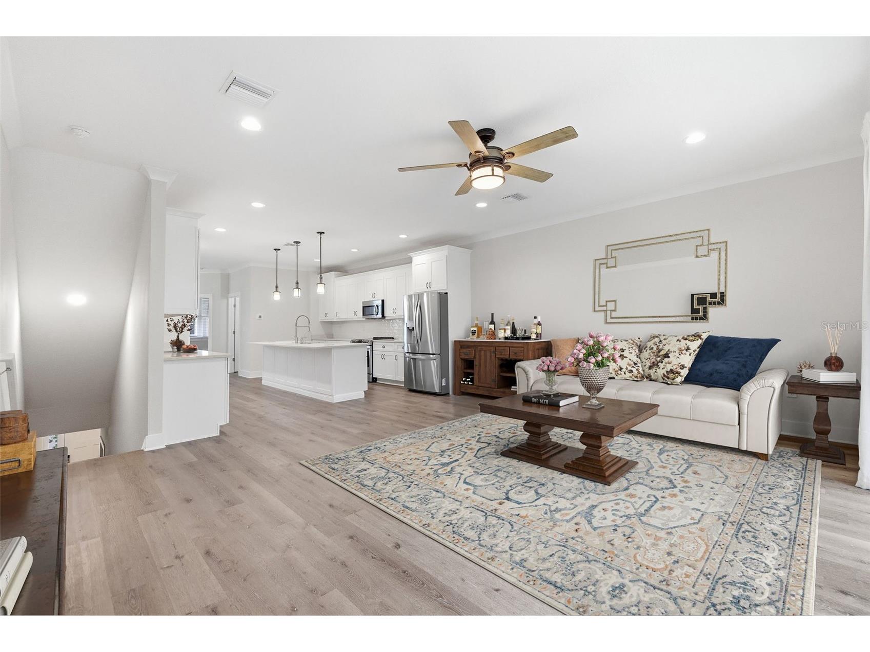 1225 Savona Drive NE Saint Petersburg FL 33702 TB8492787 image2